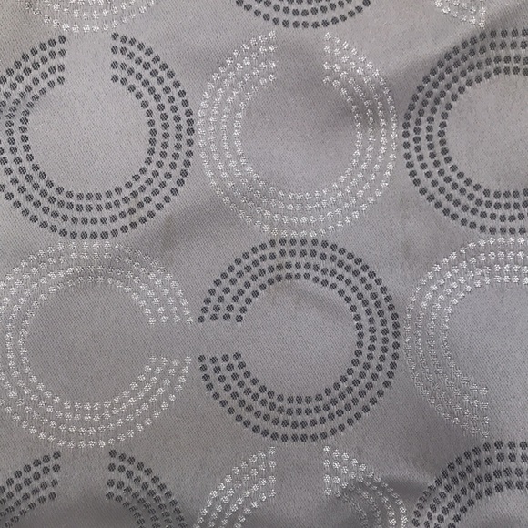 Coach Madison Hobo Purse. Cross Body & Shoulder Bag. - Picture 4 of 6